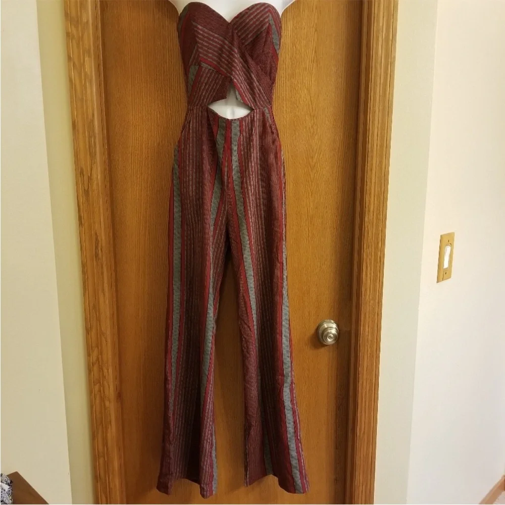 Striped Red and Gray Jumpsuit - Picture 3 of 4